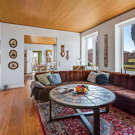 Stunning In With Wifi Hébergement de vacances *