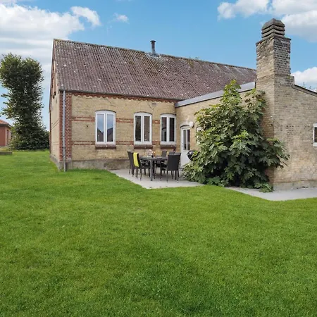 Stunning In With Wifi