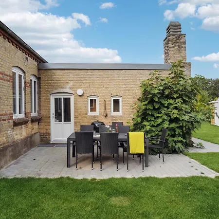 Stunning In With Wifi